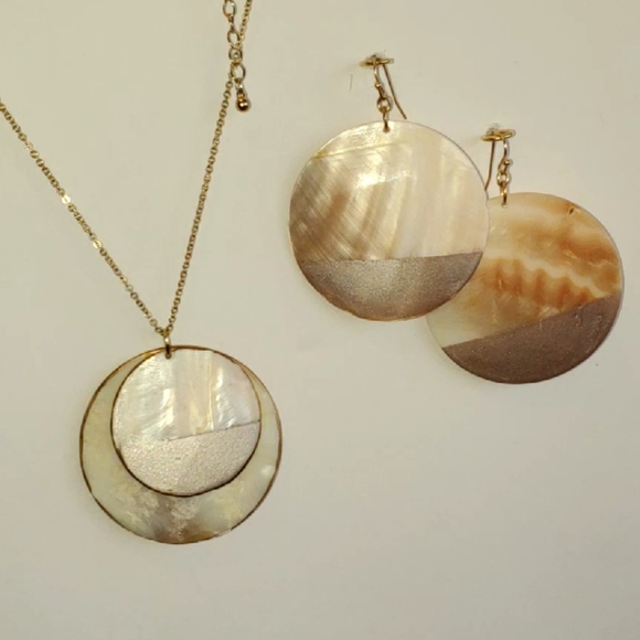 Necklace & Earring Set - Picture 9 of 10